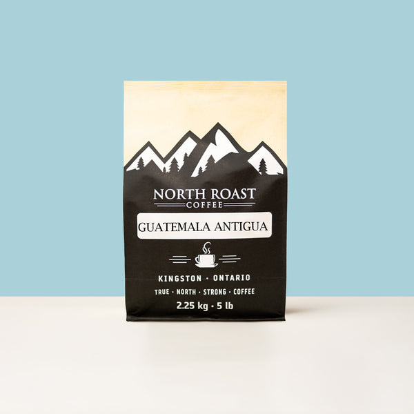 Antigua_5LB_b0f0148d-c5d9-4b8e-bc1d-57021b59e733.jpg Guatemala Antigua Pastoral 2250g/ 5lb